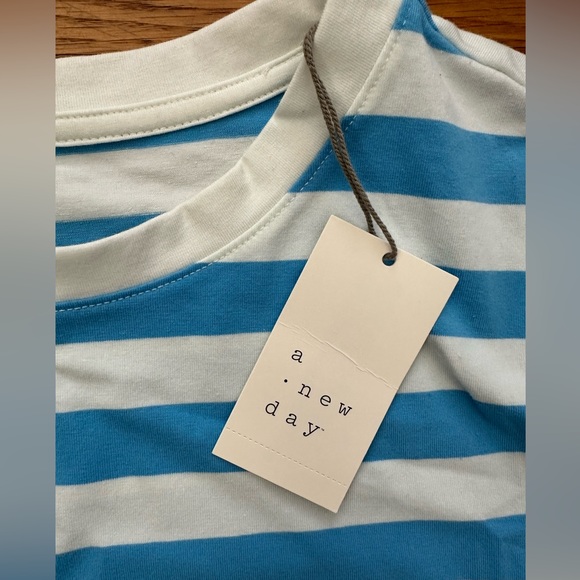 NWT Blue & White Stripe Crop T-shirt from A New Day - Picture 6 of 6